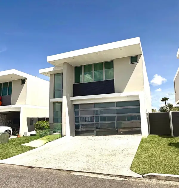 67 St. Riviera Village #25, BAYAMON, PR 00959