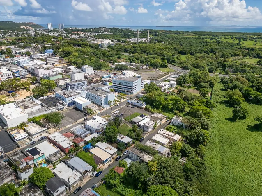 15 Calle Luis Muoz Rivera, Fajardo, PR 00738 - #2
