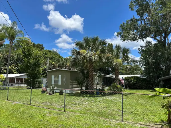 56304 Hazelnut Road, ASTOR, FL 32102