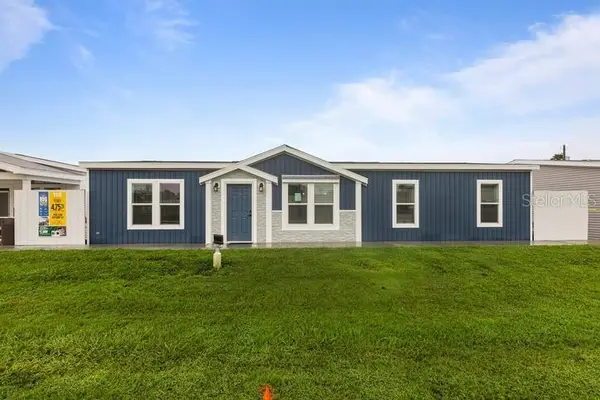 24045 Fox Road, ASTOR, FL 32102