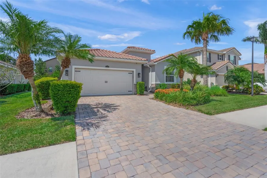 5508 Pamplona Way, Sarasota, FL 34233 - Image #2