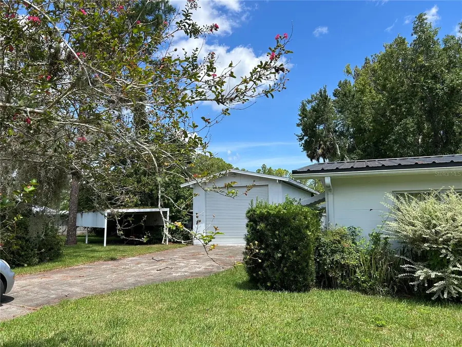 24121 Armadillo Road, Astor, FL 32102 - Image #3
