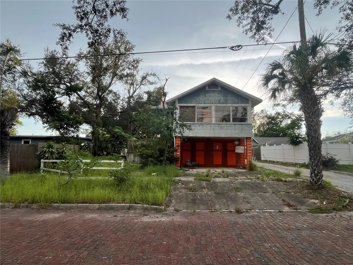 212 48th Street N, Saint Petersburg, FL 33713 - Image #1
