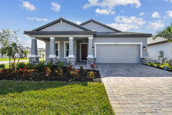 17607 Savory Mist Circle, LAKEWOOD RANCH, FL 34211