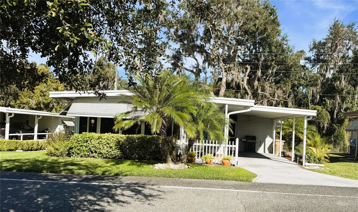 208 Palo Verde Drive, Leesburg, FL 34748 - Image #1