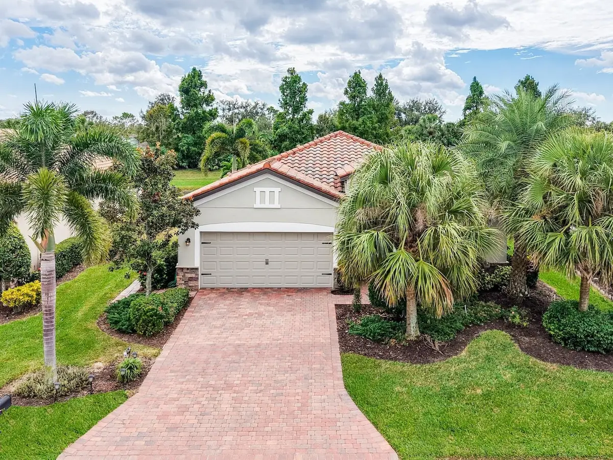 7124 Marsh View Terrace, Bradenton, FL 34212 - Image #1