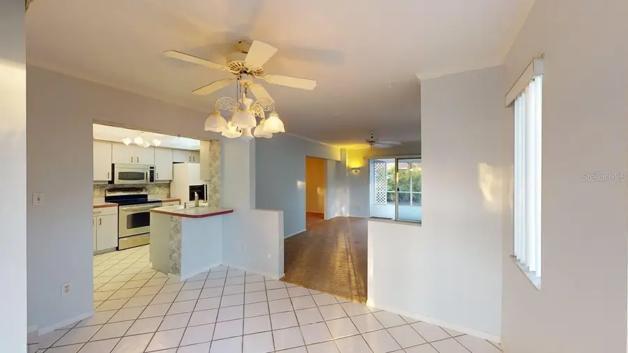 2275 Pine View Circle, Sarasota, FL 34231 - #2