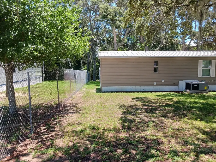 25624 Madison Street, Astatula, FL 34705 - Image #3