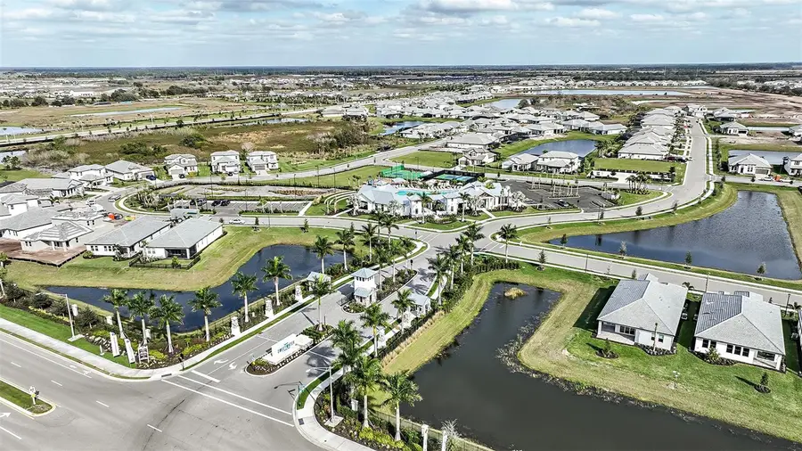 17248 Savory Mist Circle, Lakewood Ranch, FL 34211 - Image #2