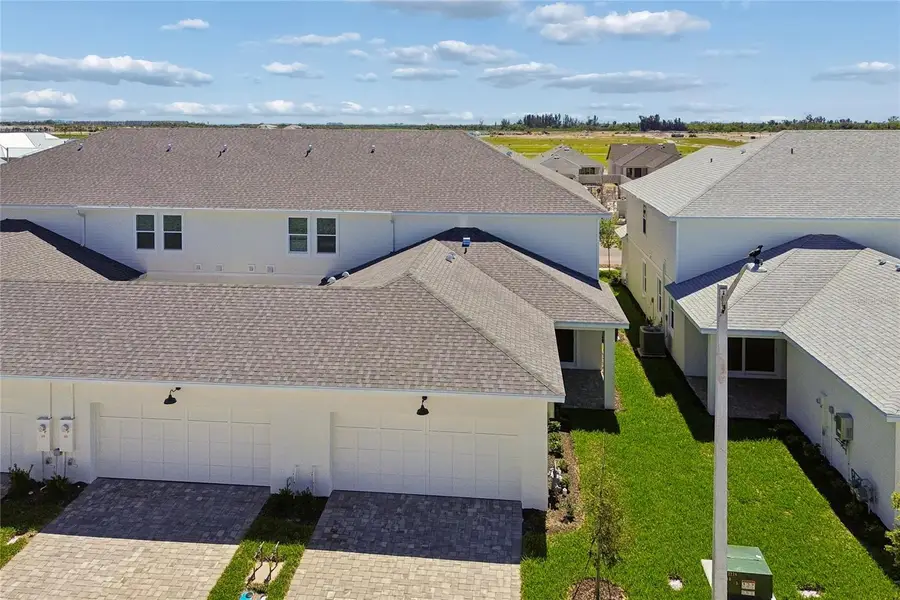 8111 Seaflower Parkway, Bradenton, FL 34210 - #3
