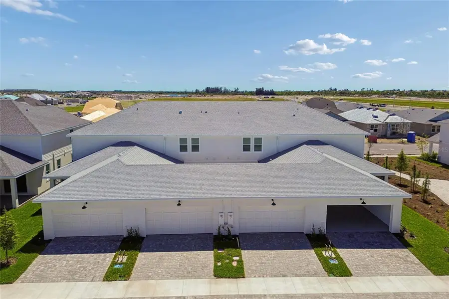 8123 Seaflower Parkway, Bradenton, FL 34210 - #2
