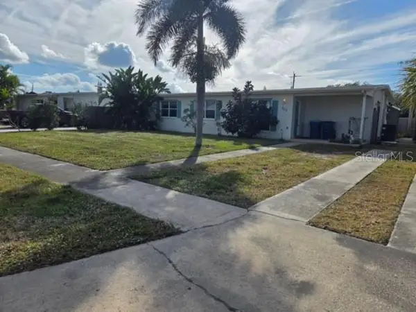 942 Abeto Street Ne, PALM BAY, FL 32905