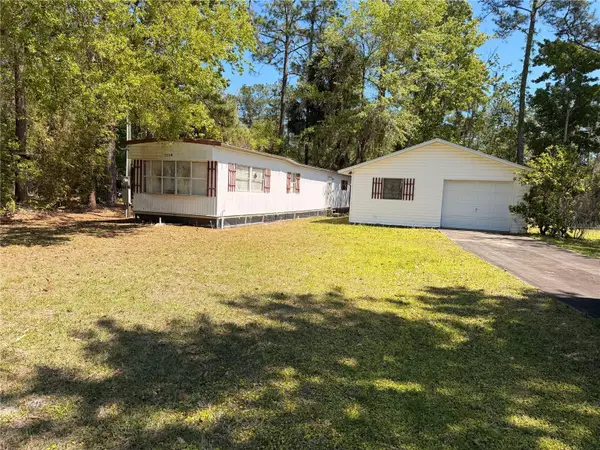55710 Fern Road, ASTOR, FL 32102