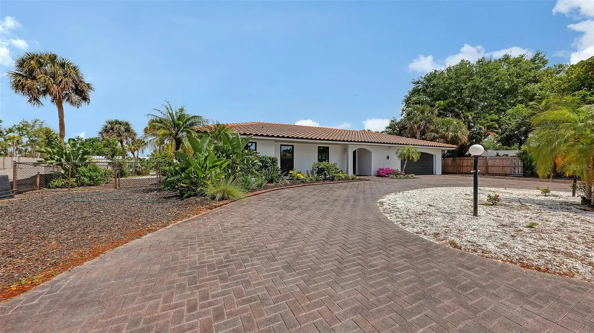 589 Commonwealth Lane, Sarasota, FL 34242 - #1