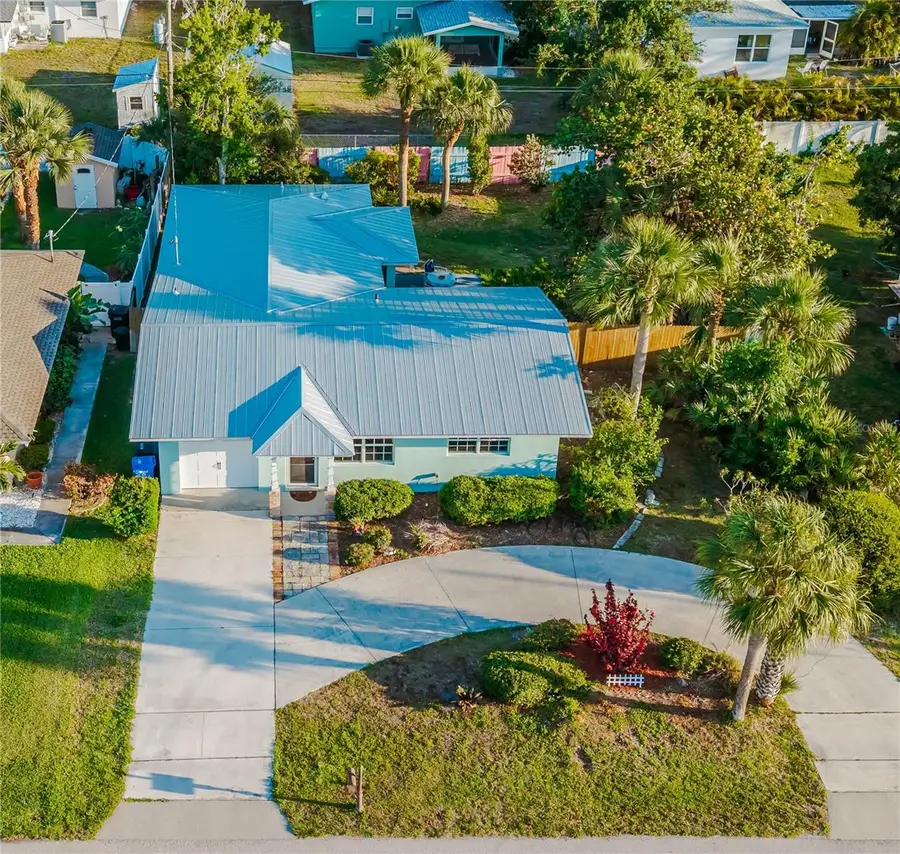 316 Alba Street E, Venice, FL 34285 - #2