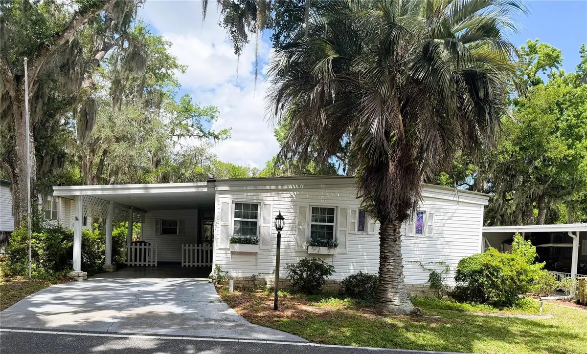 127 Royal Palm Drive, Leesburg, FL 34748 - #1