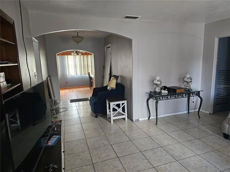 44 W Summit Street, Apopka, FL 32712 - #2