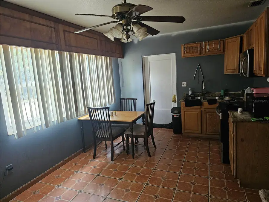 44 W Summit Street, Apopka, FL 32712 - #3