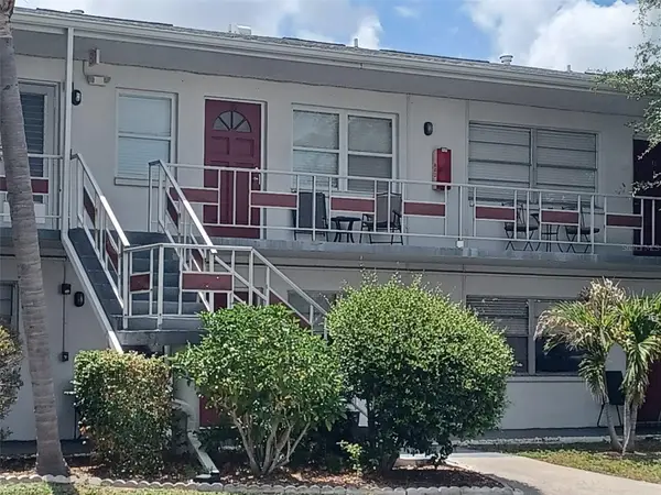 5920 18th Street N #6, ST PETERSBURG, FL 33714