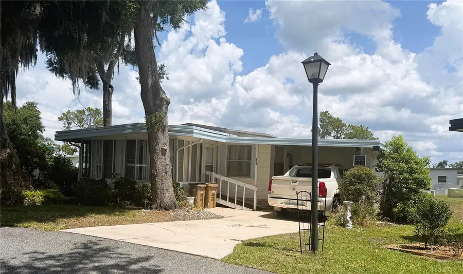 209 Jacaranda Drive, Leesburg, FL 34748 - #2