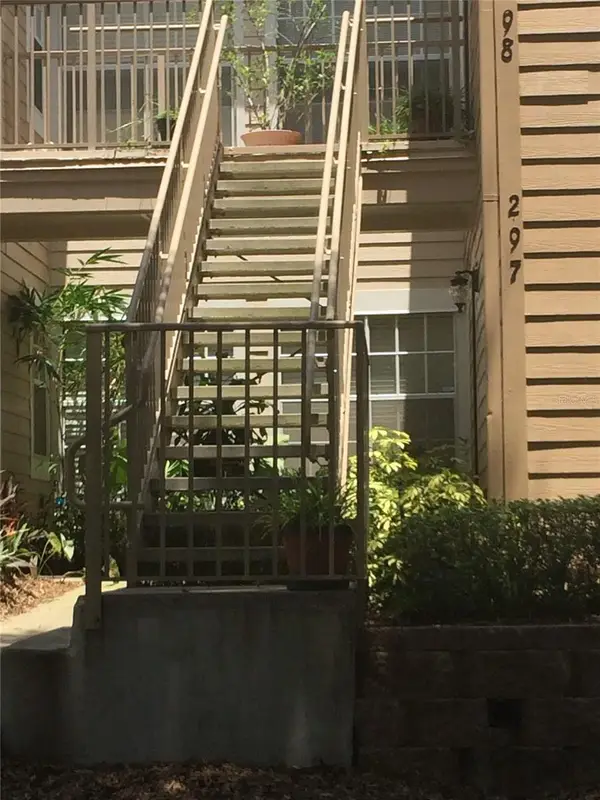 685 Youngstown Parkway #297, ALTAMONTE SPRINGS, FL 32714