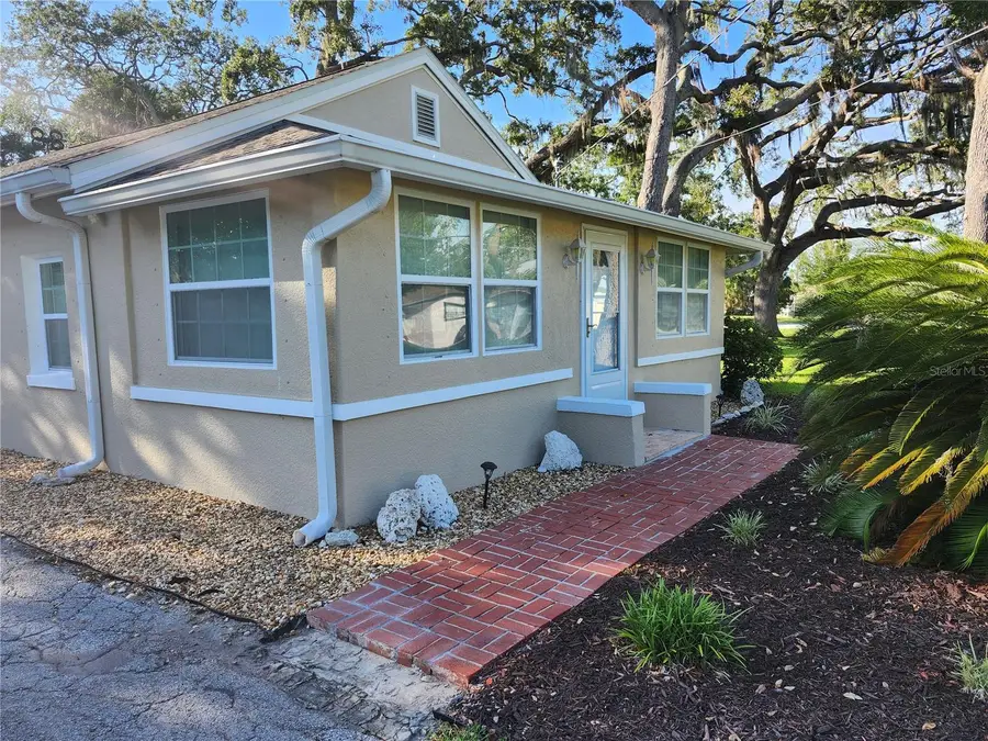 6117 River Road, New Port Richey, FL 34652 - #2