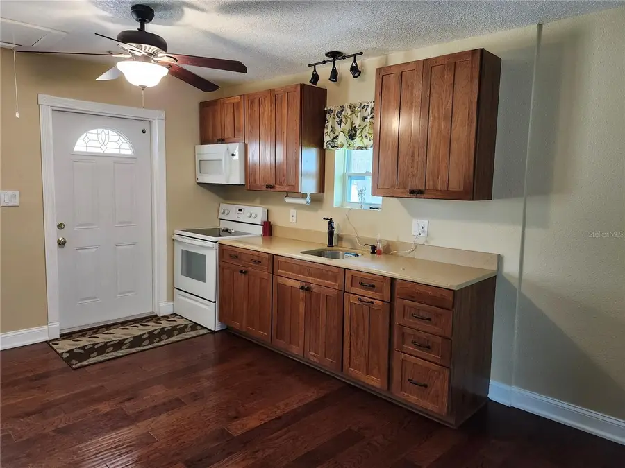 6117 River Road, New Port Richey, FL 34652 - #3