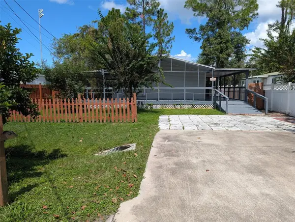 24304 Maxwell Street, ASTOR, FL 32102