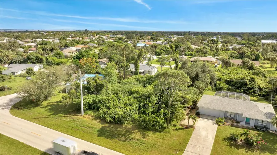 18571 Edgewater Drive, Port Charlotte, FL 33948 - Image #3