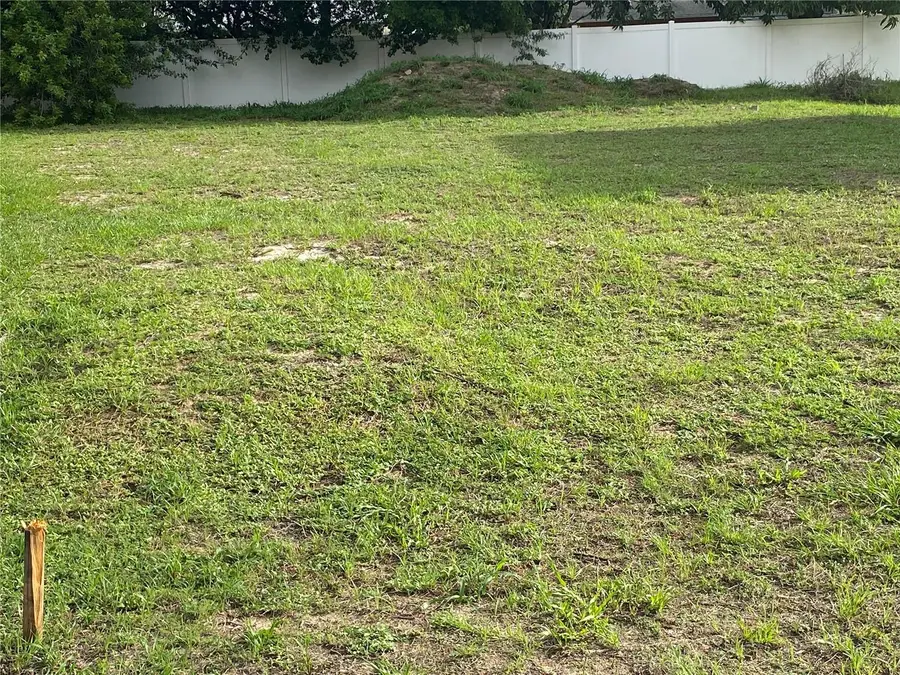 1304 Salisbury Drive, Winter Haven, FL 33881 - Image #2