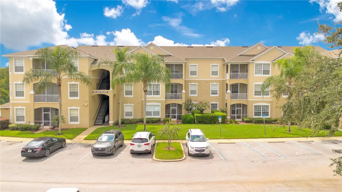 2300 Silver Palm Drive #303, Kissimmee, FL 34747 - Image #1