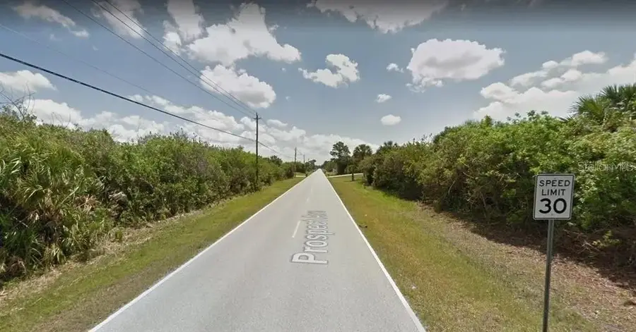 9295 Prospect Avenue, Grove City Rotonda, FL 34224 - Image #2