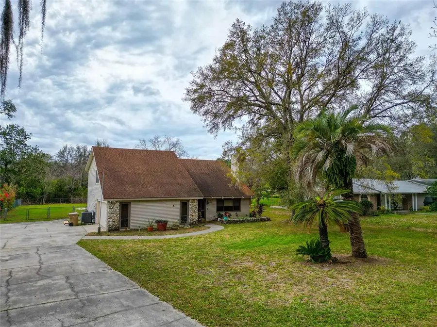 9916 Jackson Road, Leesburg, FL 34788 - #3