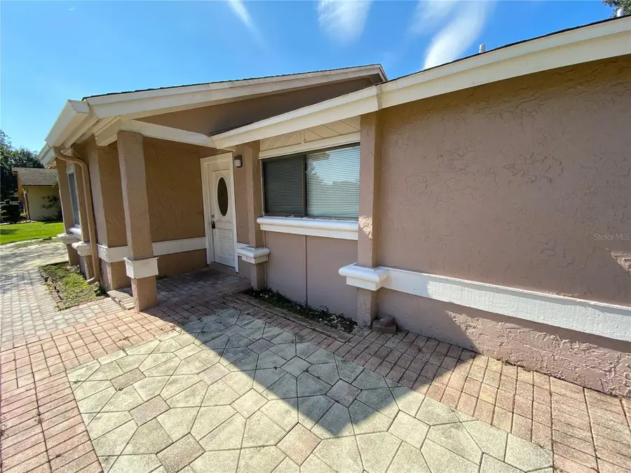 308 S Shadow Bay Drive, Orlando, FL 32825 - Image #3
