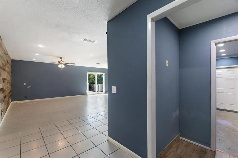 31 Lake Link Circle Se, Winter Haven, FL 33884 - Image #3