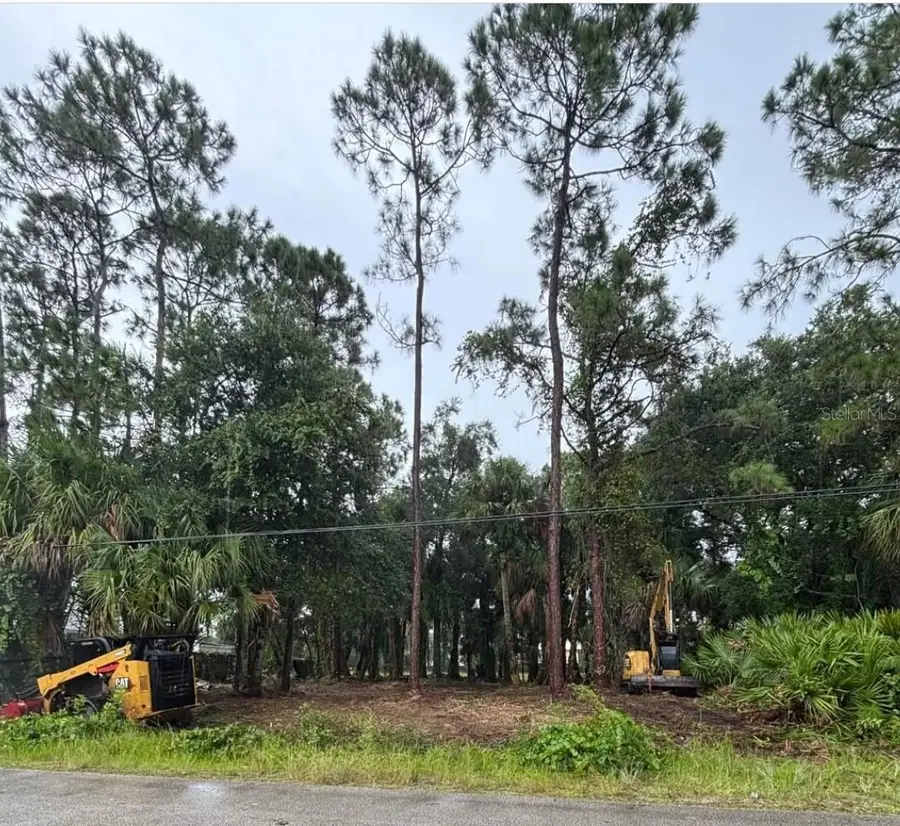 617 Harrington Street Sw, Palm Bay, FL 32908 - #3