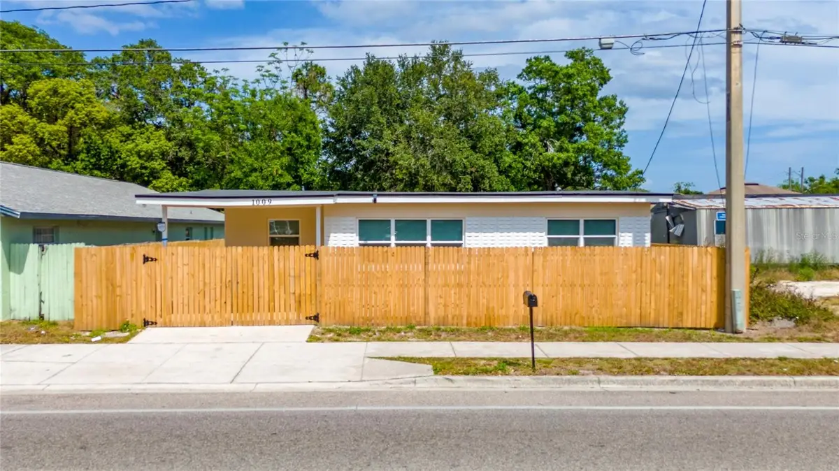 1009 S Ivey Lane, Orlando, FL 32811 - Image #1