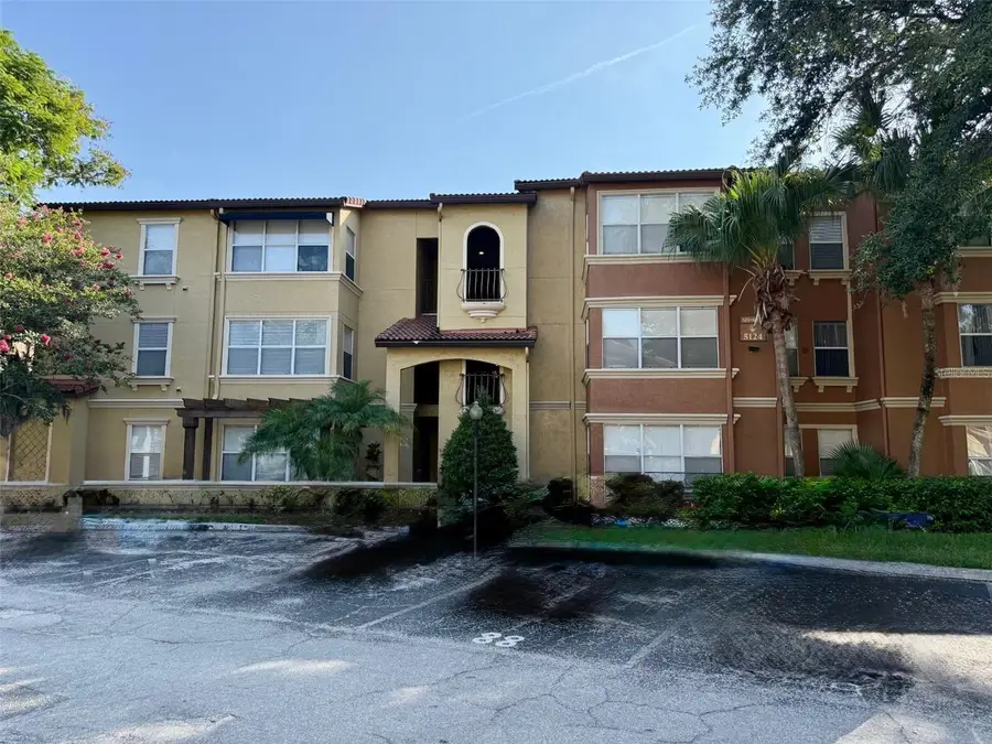 5124 Conroy Road #34, Orlando, FL 32811 - Image #3