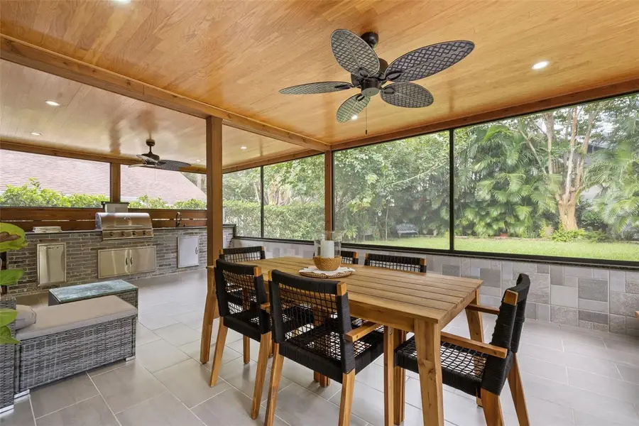 1805 Westpointe Circle, Orlando, FL 32835 - Image #2