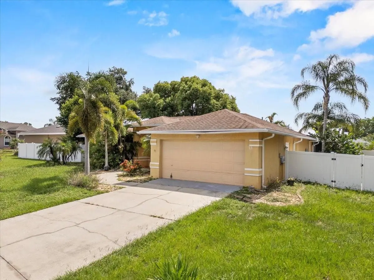 307 Sterling Drive, Winter Haven, FL 33884 - Image #1