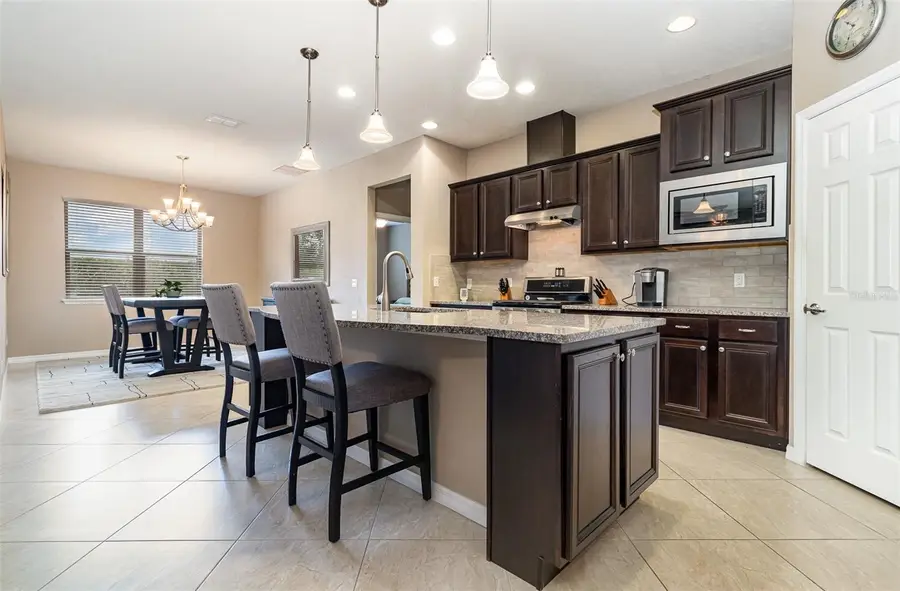 672 Cordoba Drive, Davenport, FL 33837 - Image #2