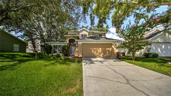 13301 Whisper Bay Drive, CLERMONT, FL 34711