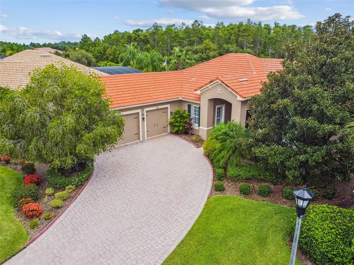 542 Viterra Ct, Poinciana, FL 34759 - Image #1