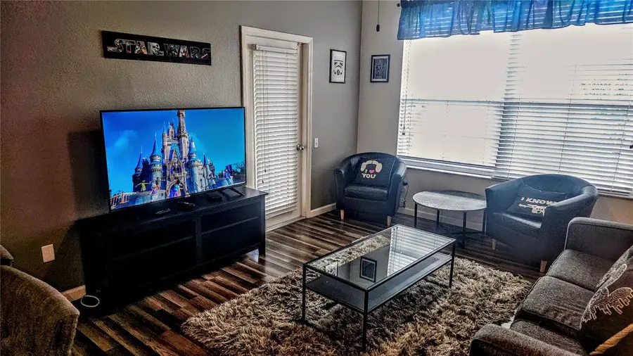 8101 Coconut Palm Way #302, Kissimmee, FL 34747 - Image #2