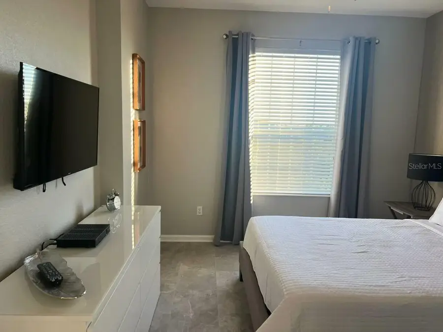 4114 Breakview Drive #401, Orlando, FL 32819 - Image #3