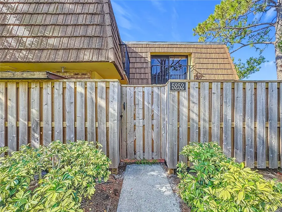 5252 Brook Court #240, Orlando, FL 32811 - Image #3