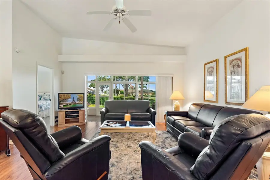 105 Ridge View Dr, Davenport, FL 33837 - Image #2