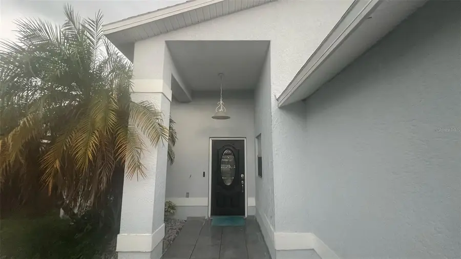 13036 Phoenix Woods Lane, Orlando, FL 32824 - Image #2