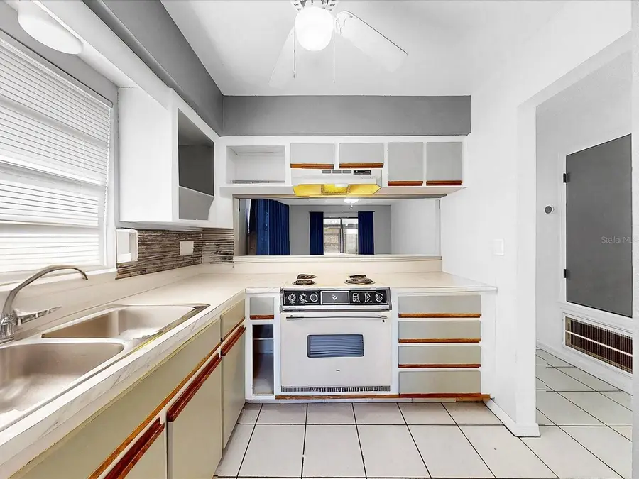 2220 Barbados Court #2220, Kissimmee, FL 34741 - Image #3