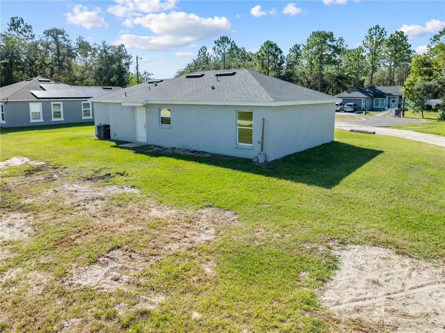 15009 SW 65th Terrace Road, Ocala, FL 34473 - Image #2